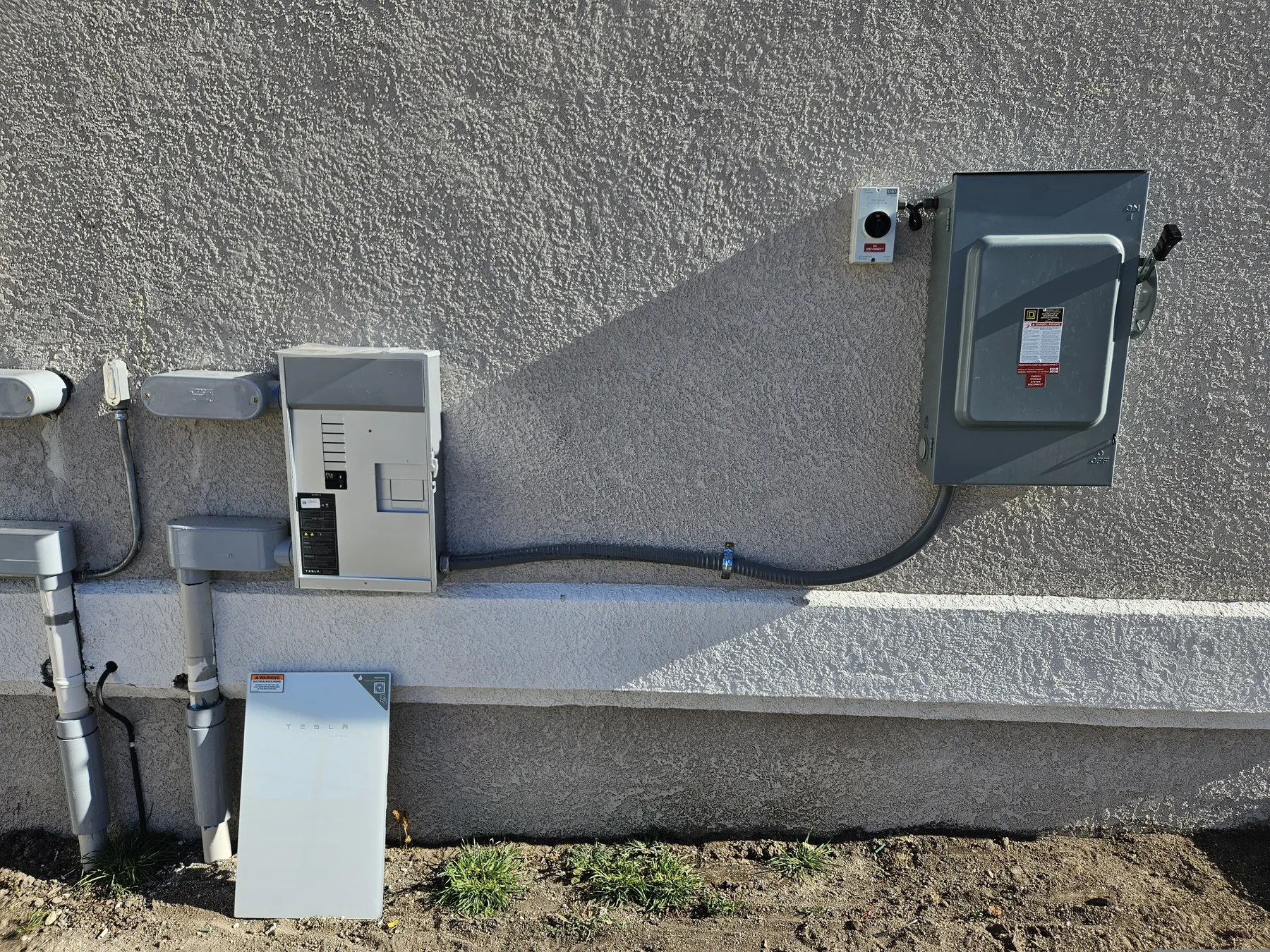 Tesla Powerwall electrical installation for Dean and Deanna Smith in Larkspur, Colorado